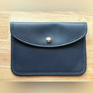 MICHAEL KORS Leather Pouch